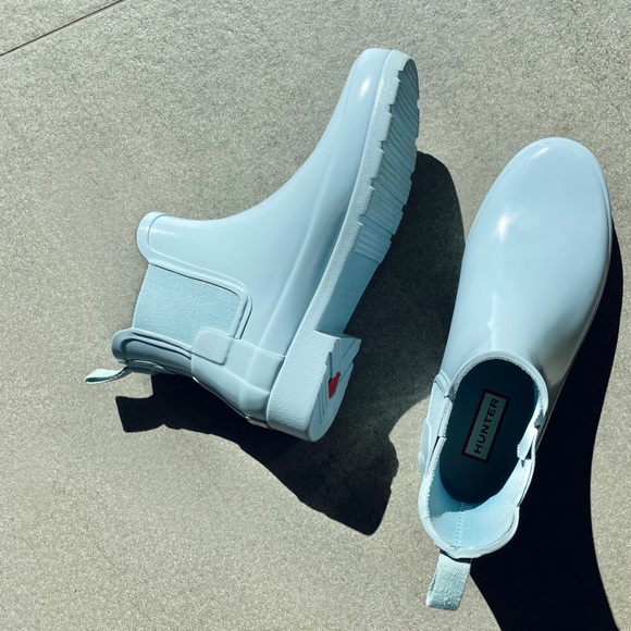 Hunter Refined Gloss Slim Fit Chelsea Rain Boots - Picture 4 of 8